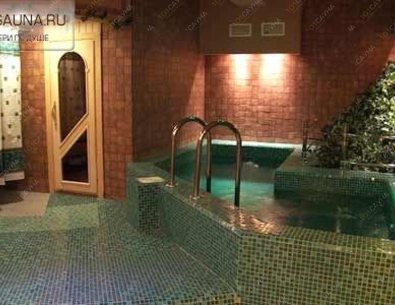 Ананас, развлекательный центр