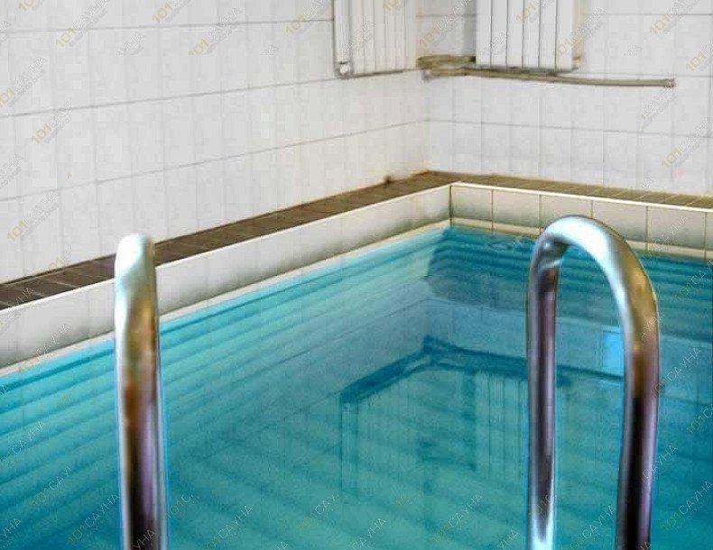 Гостевой дом Робинзон, в Калининграде, Достоевского, 22а | Гостевой дом "Робинзон" Калининград. Каталог: Бани и Сауны Калининграда. Бассейн. Бассейн. | 1001sauna.com