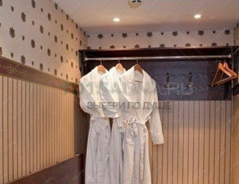 оздоровительный центр Искусство, в Санкт-Петербурге, ул. Якубовича, 22 | Искусство профессионального массажа, раздевалка | 1001sauna.com