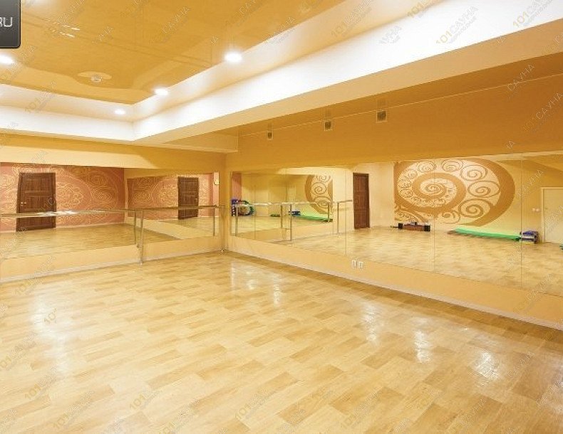 Сауна Имидж, в Улан-Удэ, Комсомольская, 24 | Большой зеркальный зал для фитнеса. Фото: 9 | 1001sauna.com