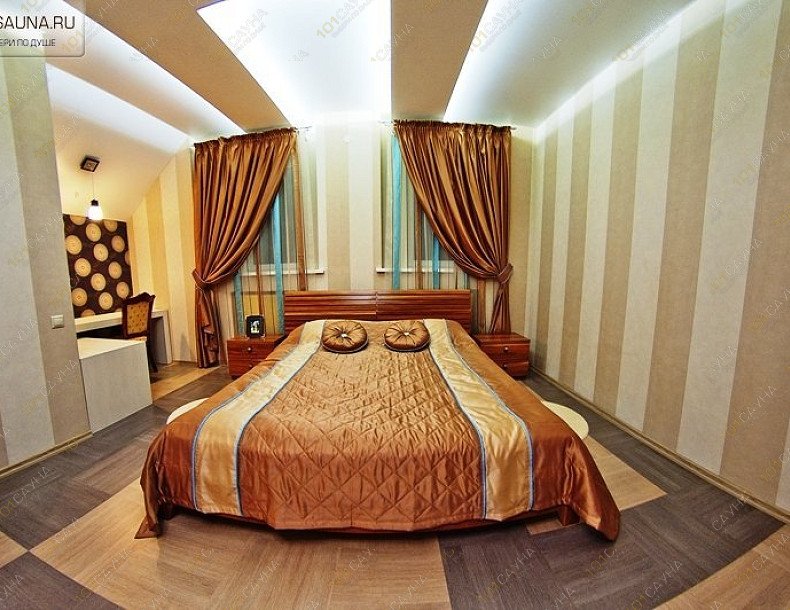 Сауна в гостевом доме Москвич, в Барнауле, Ясная, 78 | Сауна в отеле Москвич. Барнаул. Адрес: Ясная, 78 | Каталог: бани и сауны Барнаула. Фотография: гостиничный номер - "Год 2000" | 1001sauna.com