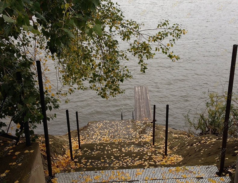 Баня Уют, в Набережных Челнах, Шлюзовая, 73 | Спуск к реке | 1001sauna.com