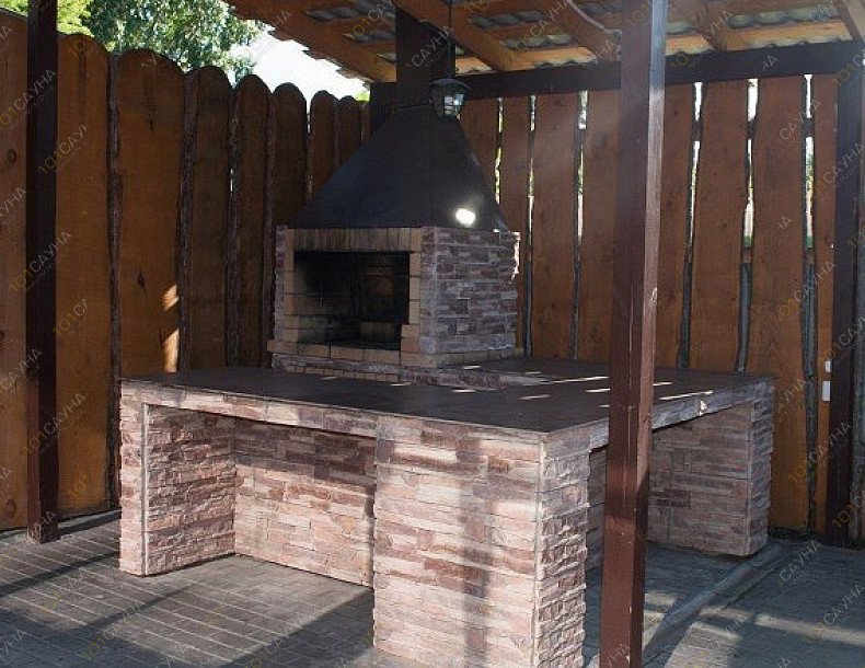 Русская баня в отеле Роял Марин, в Новосибирске, Бердск, Микрорайон Северный, 1 | Индивидуальная зона барбекю | 1001sauna.com