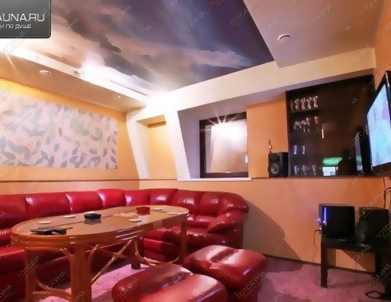 Сауна Тихое место, в Санкт-Петербурге, 14-я линия Васильевского острова, 97Б | Вход в сауну Тихое место на Васильевском острове | 1001sauna.com