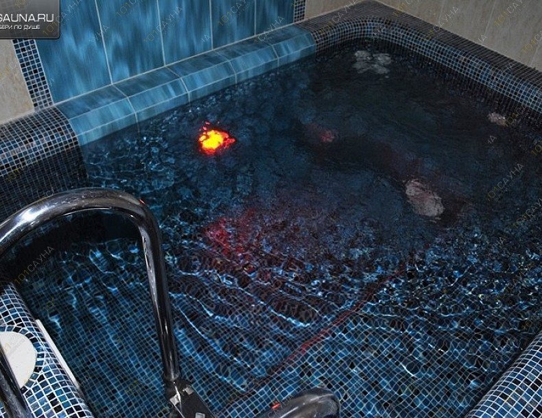 На Калинина, Сауна