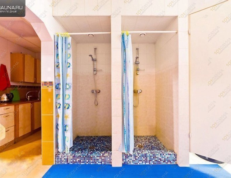 Сауна Сауна Русич СПб, в Санкт-Петербурге, Зеленогорская, дом 4, литера А | Душевая зона и лестница к бассейну | 1001sauna.com