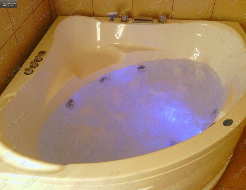 Баня Умет, в Пензе, улица Окружная, 24 А | Джакузи с гидро - аэромассажем и контурной подсветкой. | 1001sauna.com