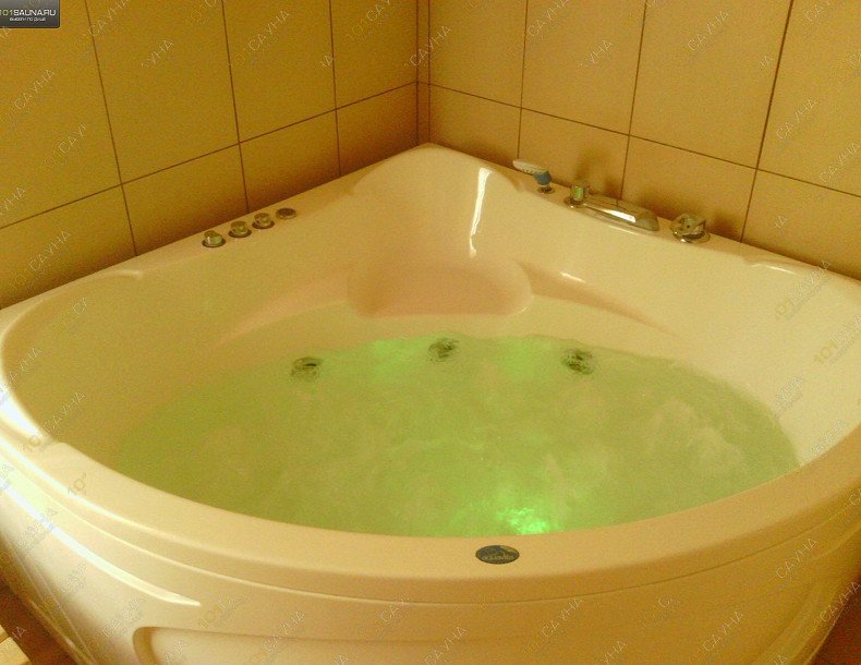 Баня Умет, в Пензе, улица Окружная, 24 А | Джакузи с гидро - аэромассажем и контурной подсветкой. | 1001sauna.com