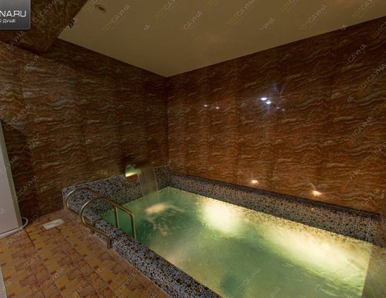 Русские бани На Перегонной 1, в Орске, Перегонная, 1 | Дом Охотника. Фото: бассейн | 1001sauna.com