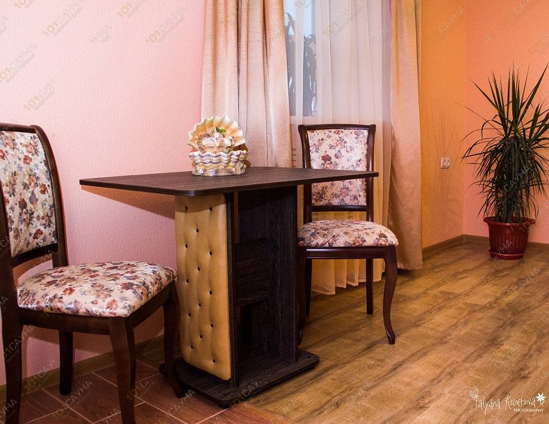 Центр отдыха Золотой Орел, в Тюмени, Возрождения, 49 | Номера "Де Люкс" | 1001sauna.com