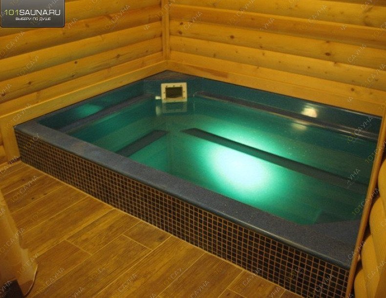 Купель в малой русской бане