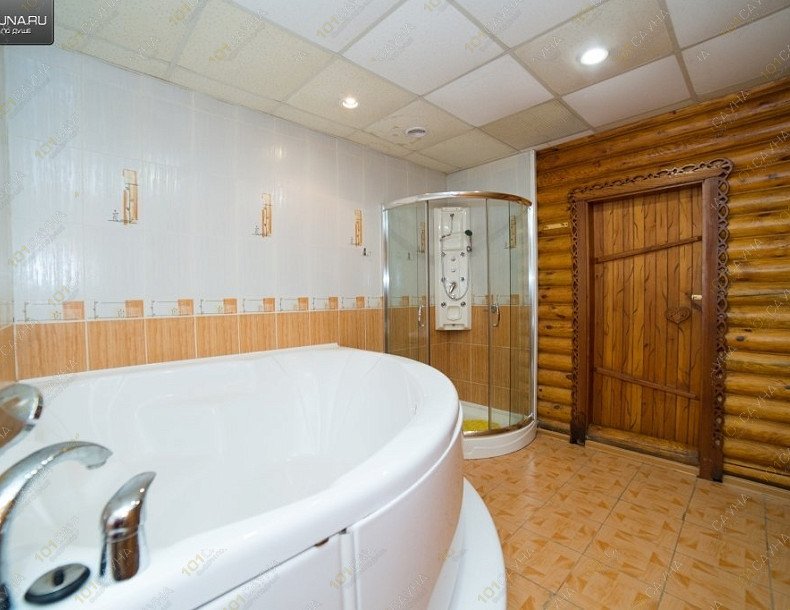 Сауна, Баня Народная Здравница, в Челябинске, улица Новороссийская, 140а | Зал 2: Финская парная с большой ванной. Фото: 21 | 1001sauna.com