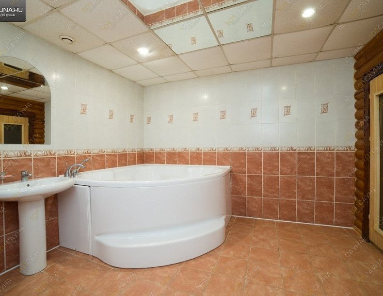 Сауна, Баня Народная Здравница, в Челябинске, улица Новороссийская, 140а | Зал 3: Финская парная с большой ванной. Фото: 34 | 1001sauna.com