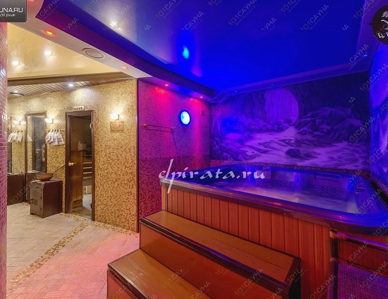 VIP Sauna-Club Эль Пирата, в Санкт-Петербурге, ул. Бассейная, 38 лит В | Люкс 1 — подиум с пилоном и светомузыкой | 1001sauna.com