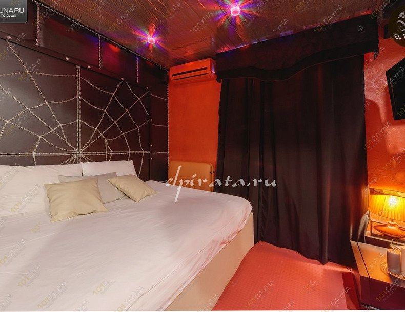 VIP Sauna-Club Эль Пирата, в Санкт-Петербурге, ул. Бассейная, 38 лит В | Люкс 2 — караоке и светомузыка | 1001sauna.com