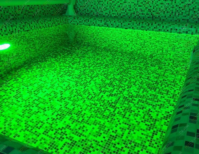 Комплекс FRESH Luxury, в Самаре, г. Самара, ул. Потапова, 15 | Бассейн с разноцветной подсветкой | 1001sauna.com