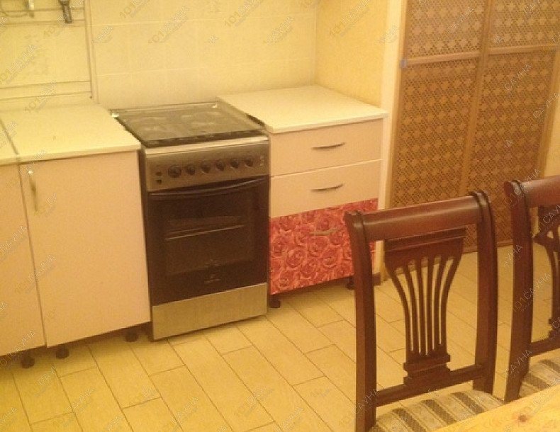 Баня в коттедже в Лосином Парке-1, в Москве, Щелковский р-н, ДНП Оболдино, КП Лосиный Парк-1, уч.115-2 | кухня-столовая | 1001sauna.com