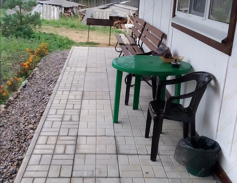 Гостевой дом Банька в Гоголях, в Пскове, Большая Гоголевка | Крыльцо | 1001sauna.com