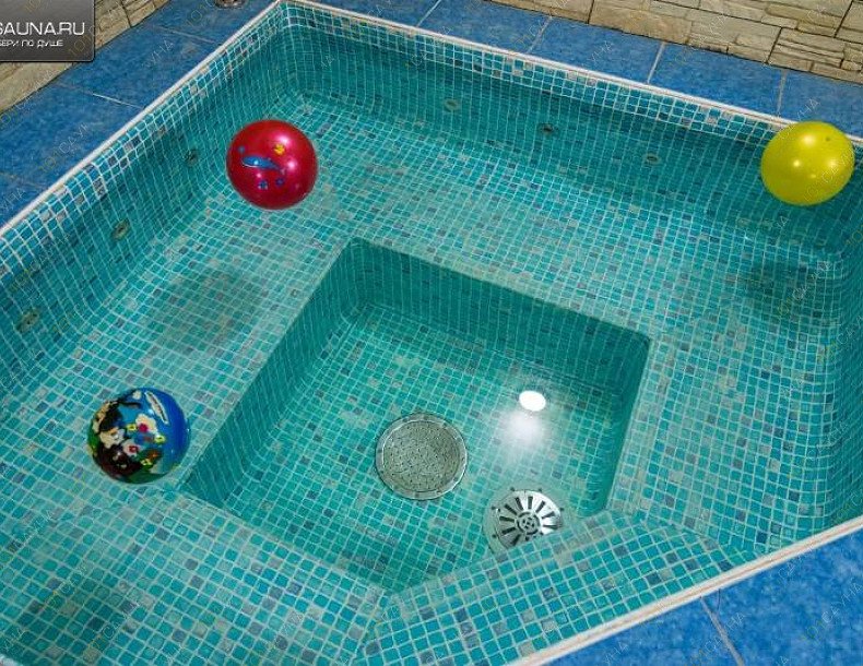 Баня на дровах Аквамарин, в Кирове, Луганская, 47А/5 | Джакузи. Фото 2 | 1001sauna.com