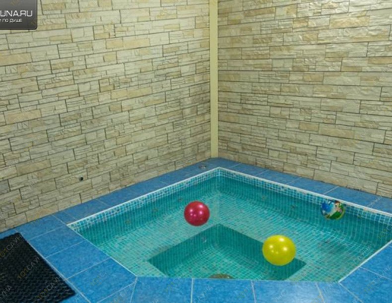 Баня на дровах Аквамарин, в Кирове, Луганская, 47А/5 | Джакузи. Фото 8 | 1001sauna.com