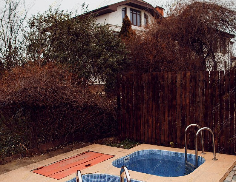 Баня Рыбацкая деревня, в Симферополе, ул. Киевская, 190Б | Купель с ключевой водой  | 1001sauna.com