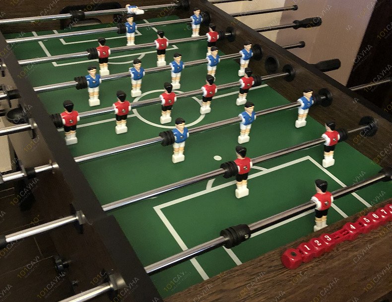 Банный комплекс Петровские бани, в Санкт-Петербурге, наб. Обводного канала 219-221 | Кикер в зоне развлечений банного комплекса Петровские бани | 1001sauna.com