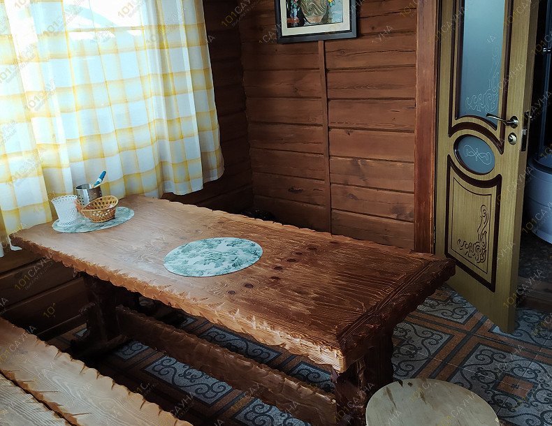 Баня в коттедже Relict village, в Барнауле, поселок Красный май, Майская, 2 | банкетный зал | 1001sauna.com