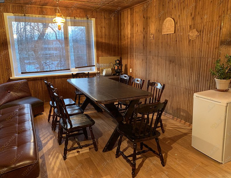 Сауна на турбазе Домостроитель, в Энгельсе, пос. Лесной, п-ов Сазанка, турбаза Домостроитель | Уютная комната отдыха | 1001sauna.com