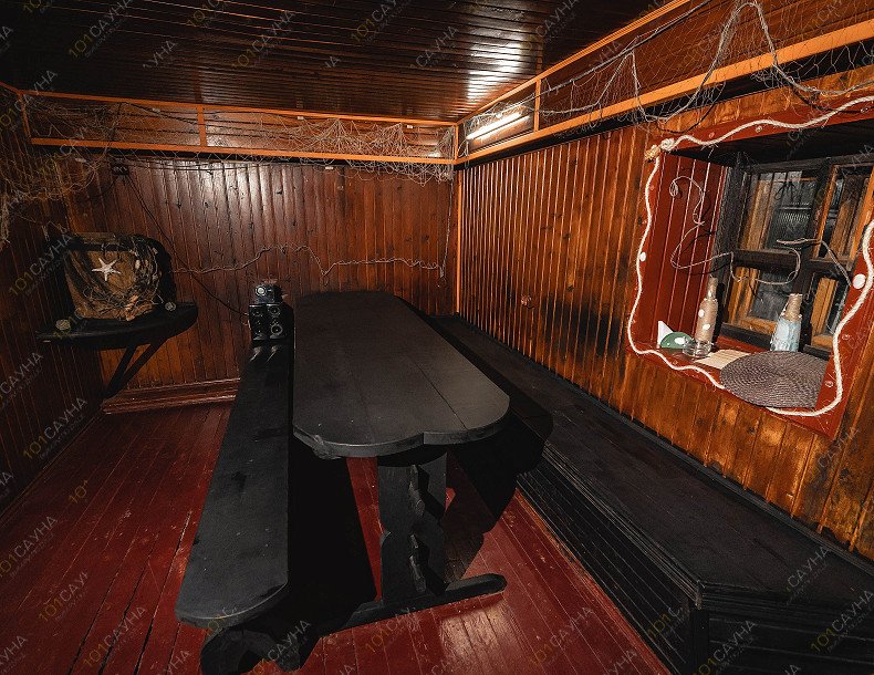 Сауна Морячка, в Тюмени, Пермякова, 44 | Вместительный стол для больших компаний | 1001sauna.com