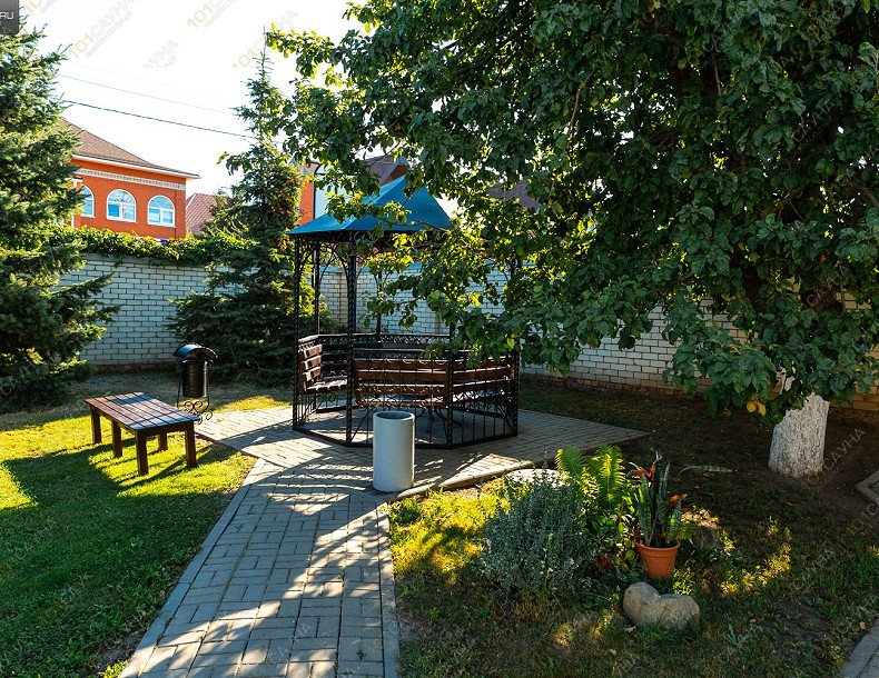 Баня общественная Городская баня №2, в Белгороде, пер. 2 Комсомольский, 2а | Беседка | 1001sauna.com