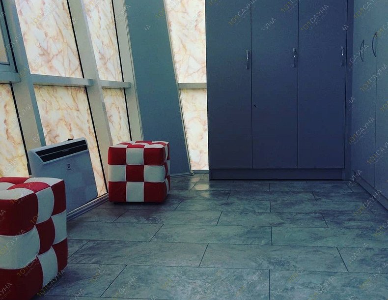 Сауна Статус, в Златоусте, Проспект Мира, 22/2 | Раздевалка | 1001sauna.com