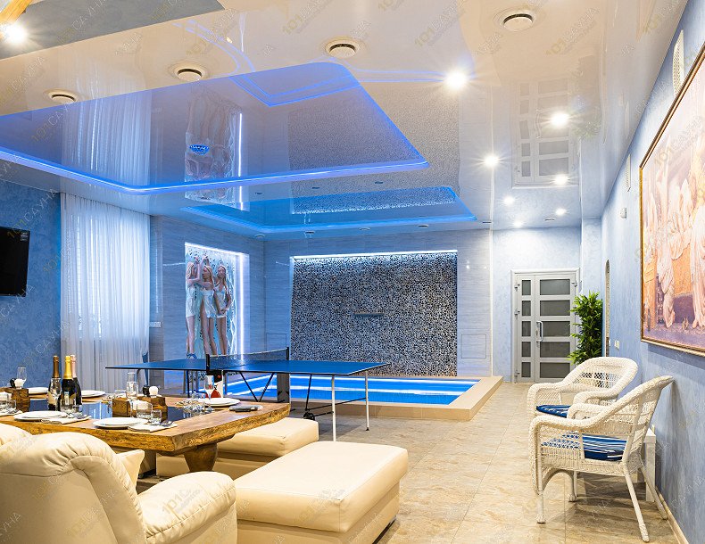 Var House, Сауна