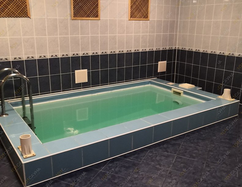 Сауна Водолей, в Саратове, Ипподромная, 13 В | Бассейн с прозрачной водой | 1001sauna.com