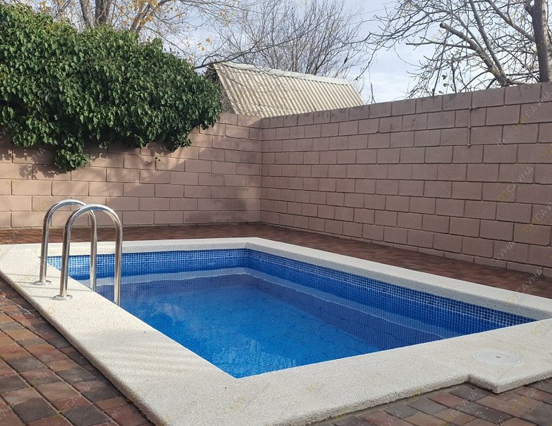 Баня Кедровая, в Севастополе, Камышовое шоссе, 80А | Уличный бассейн с прохладной водой | 1001sauna.com