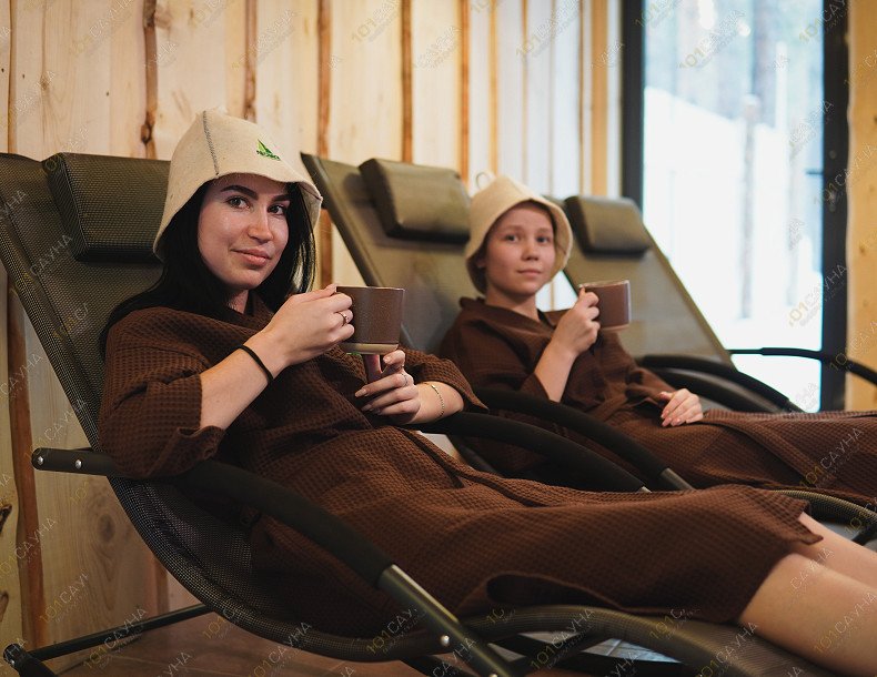 Банный комплекс Лесная Здрава, в Кургане, пст Усть-Утяк, улица Курортная, 1 | Шезлонги в комнате отдыха | 1001sauna.com