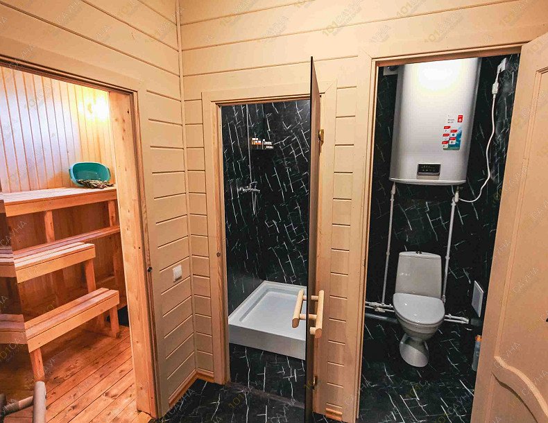 Почасовая баня ЁLKI, в Санкт-Петербурге, Россия, Ленинградская область, Ломоносовский район, Оржицкое сельское поселение, урочище Порожки 1 | Санузел и душевая кабина | 1001sauna.com