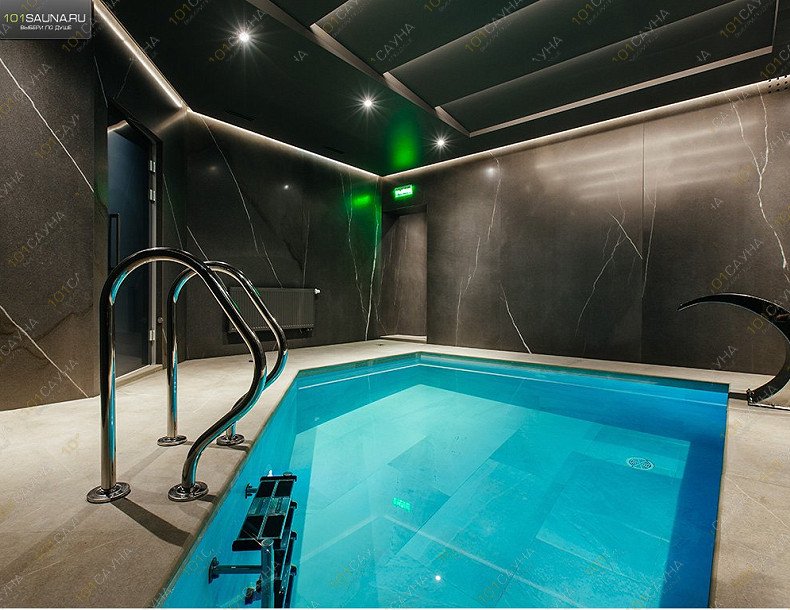 Сауна в отеле Столица, в Краснодаре, улица Василия Мачуги, 62 | Люкс с финской парной и угловым бассейном | 1001sauna.com