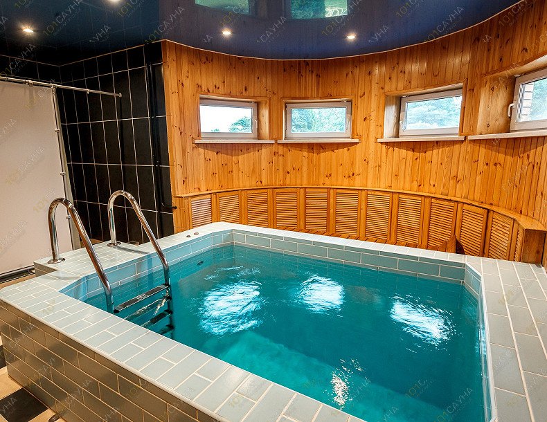 Славянский, Комплекс