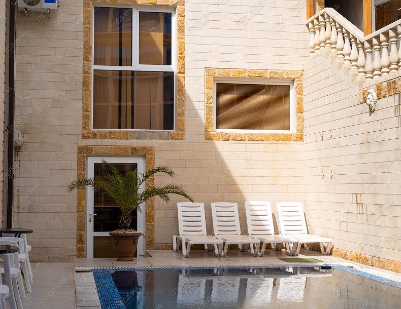 Сауна в отеле Белый Парус, в Сочи, Молодогвардейская, 2/12 | Подогреваемый бассейн | 1001sauna.com