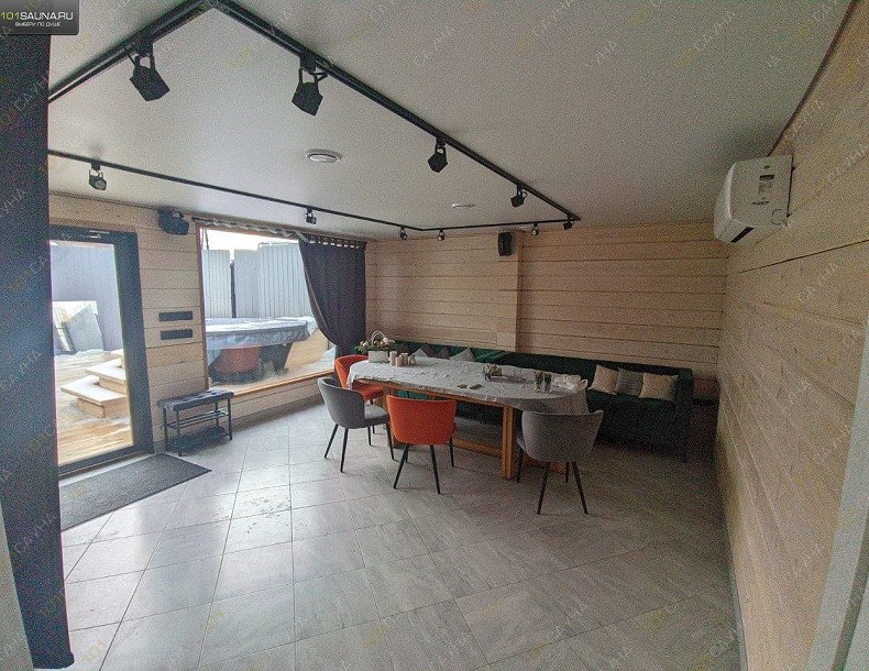 Баня на дровах Развилка Банная, в Нижнем Новгороде, Возрождения, 2 | Просторная комната отдыха с диванчиками, большим 75" телевизором и Алисой | 1001sauna.com