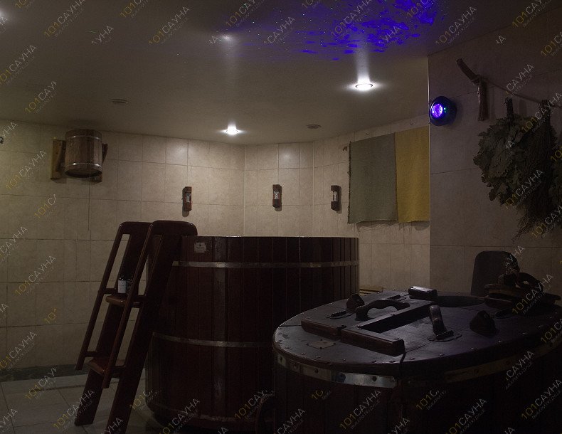 Баня Лофт-сауна ЧилХауз, в Санкт-Петербурге, Моховая, 14 | Ледяная купель для контрастных процедур в ЧилХаузе | 1001sauna.com