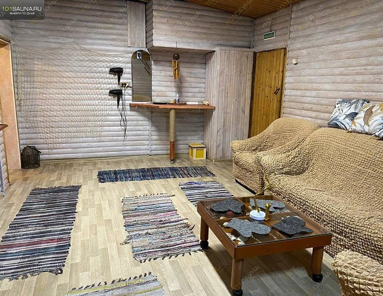 Баня Гуляй Пар, в Санкт-Петербурге, Лоцманская, 20 | Зона отдыха с диванами в бане Гуляй Пар на Лоцманской | 1001sauna.com