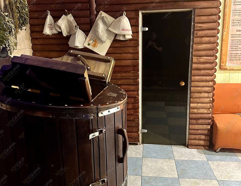 Баня Лофт-сауна ЧилХауз, в Санкт-Петербурге, Моховая, 14 | Кедровая фитобочка с травяными настоями | 1001sauna.com