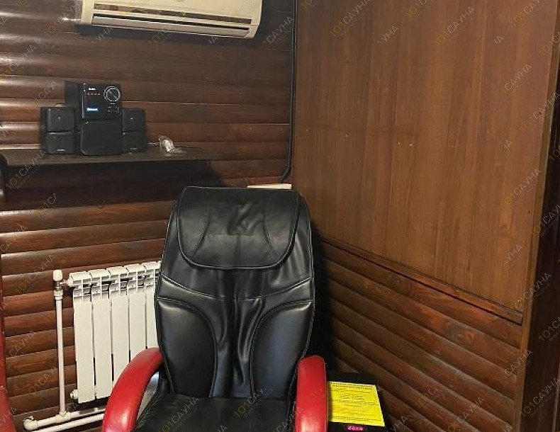 Большой зал с бильярдом и бассейном. Фото 6