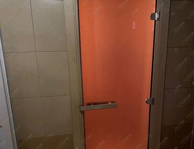 Русская баня На Петербургском шоссе 119, в Твери, Петербургское шоссе, 119 | Большой зал с бильярдом и бассейном. Фото 8 | 1001sauna.com