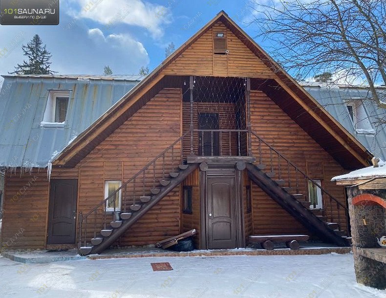 Русская баня На Петербургском шоссе 119, в Твери, Петербургское шоссе, 119 | Большой зал с бильярдом и бассейном. Фото 11 | 1001sauna.com