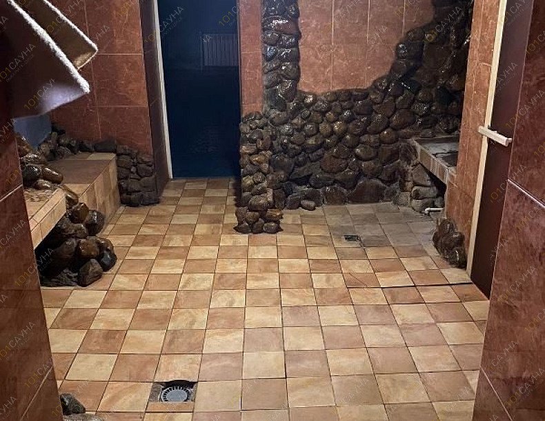 Русская баня На Петербургском шоссе 119, в Твери, Петербургское шоссе, 119 | Большой зал с бильярдом и бассейном. Фото 14 | 1001sauna.com