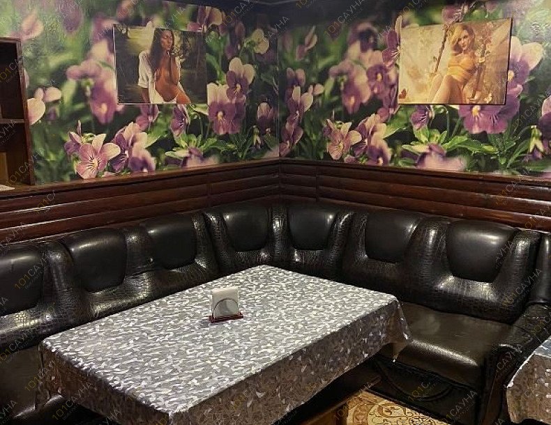 Русская баня На Петербургском шоссе 119, в Твери, Петербургское шоссе, 119 | Большой зал с бильярдом и бассейном. Фото 18 | 1001sauna.com