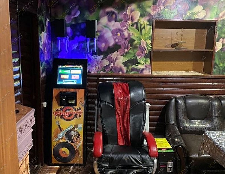 Русская баня На Петербургском шоссе 119, в Твери, Петербургское шоссе, 119 | Большой зал с бильярдом и бассейном. Фото 19 | 1001sauna.com