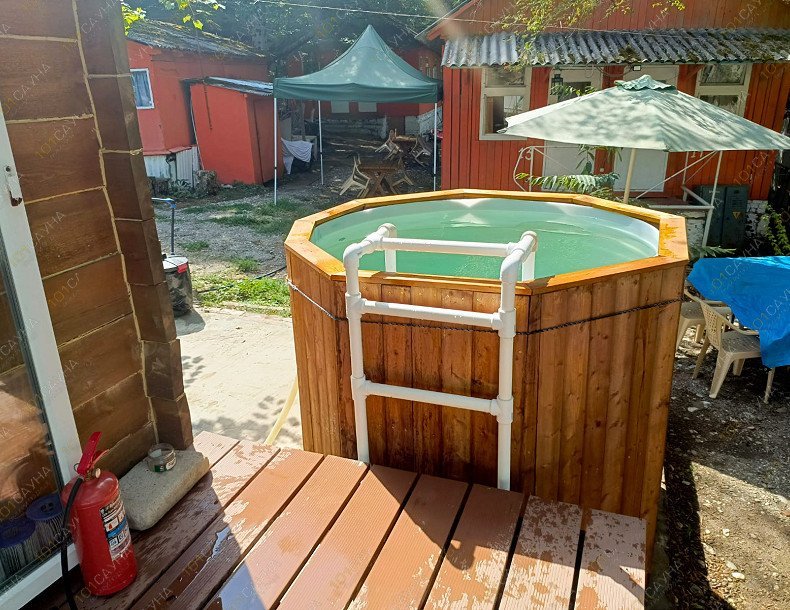 Баня База отдыха Юг-Турист, в Туапсе, Бухта Инал, Лазурная, 2а | Купель | 1001sauna.com